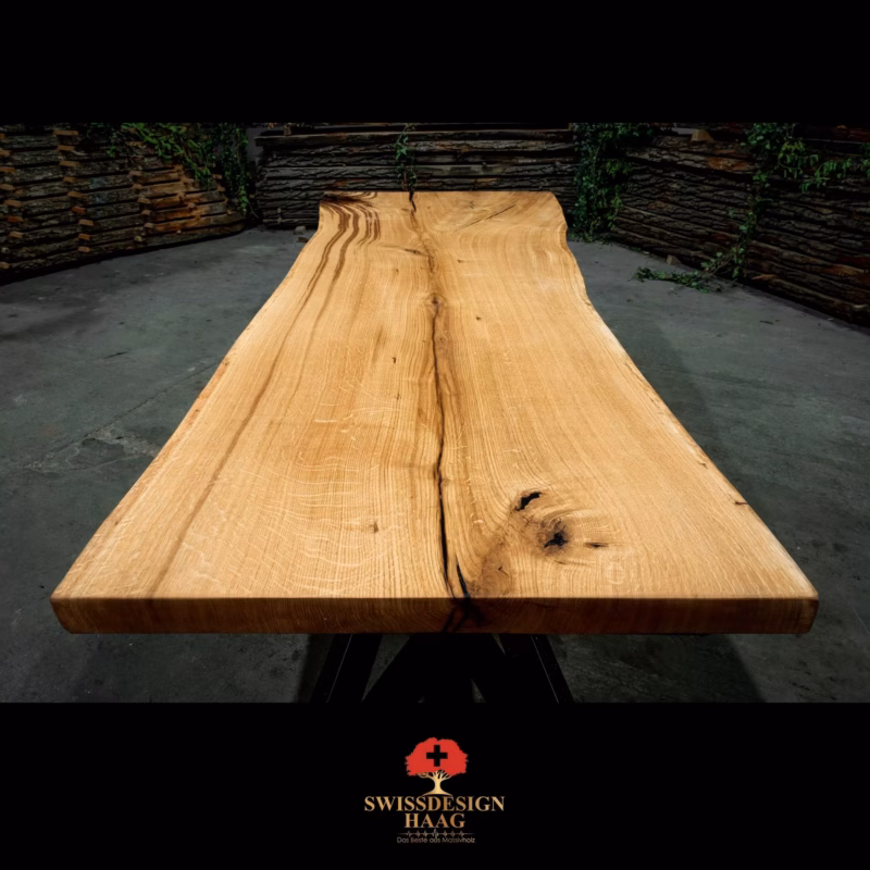 Tavolo in legno massello Geo