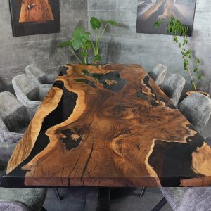 Massivholztisch Manon aus Eiche, 270 × 110 cm